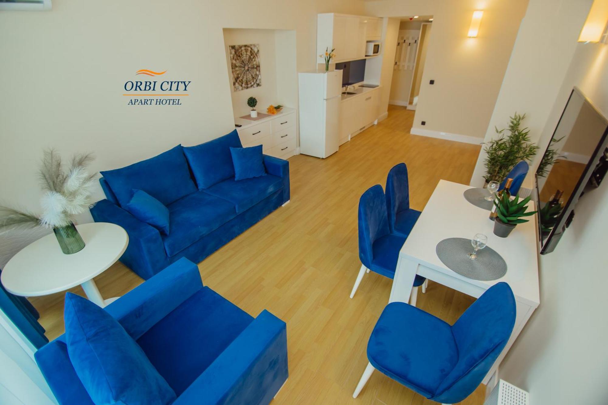 Apart-Hotel Orbi City Batumi Exterior foto